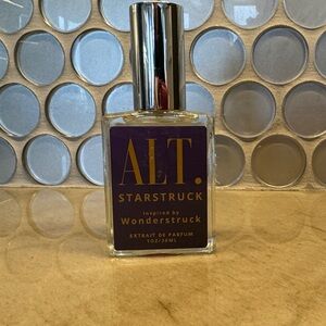 ALT. Starstruck wonderstruck perfume 1oz glass spray